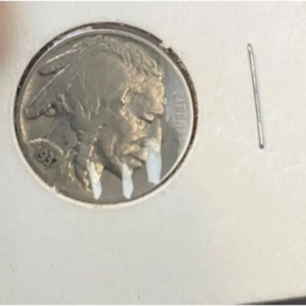 1937 Buffalo Nickel Choice - Picture 2 of 9